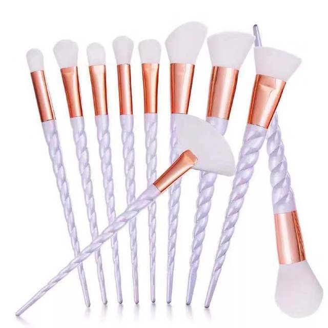 RhodesDavis 8Pcs Makeup Brushes Set